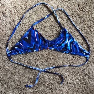 Retired Pattern Jolyn Top